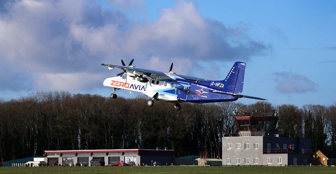 Abgehoben: Wasserstoffflugzeug von Zero Avia dreht erste Platzrunde