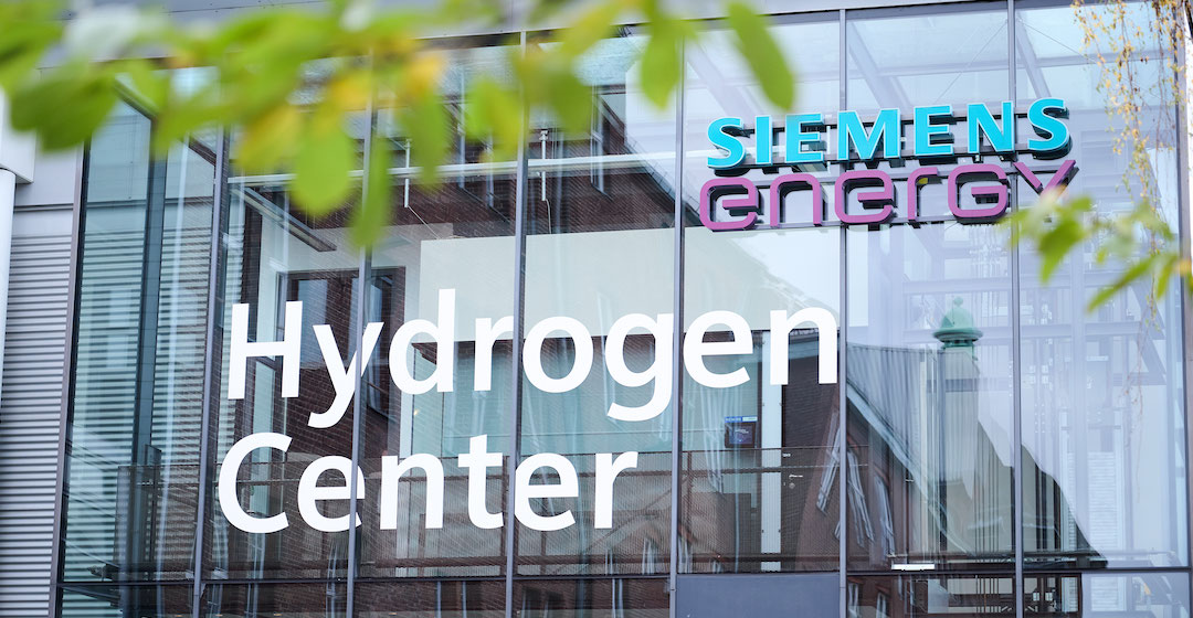 Siemens Energy und Air Liquide eröffnen Stackfabrik in Berlin