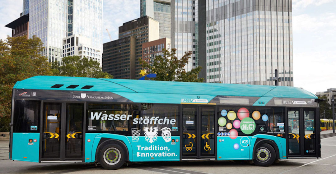 Wasserstofftankstelle für ÖPNV-Busse in Frankfurt eröffnet