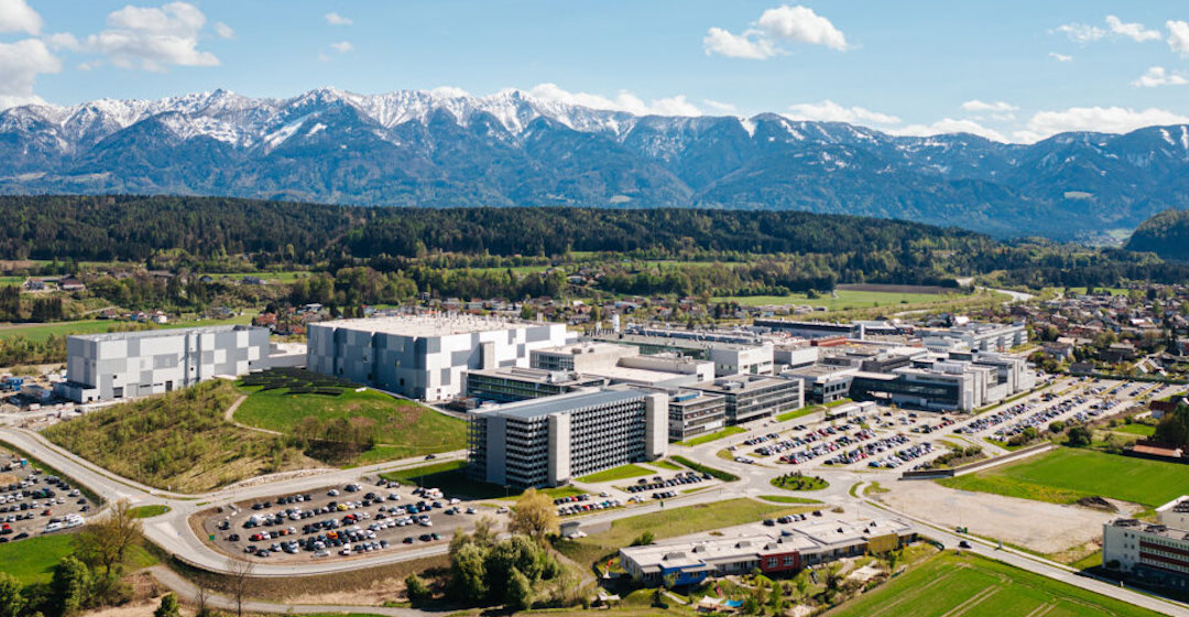 Infineon Austria nimmt PEM-Elektrolyseur für Chip-Produktion in Betrieb