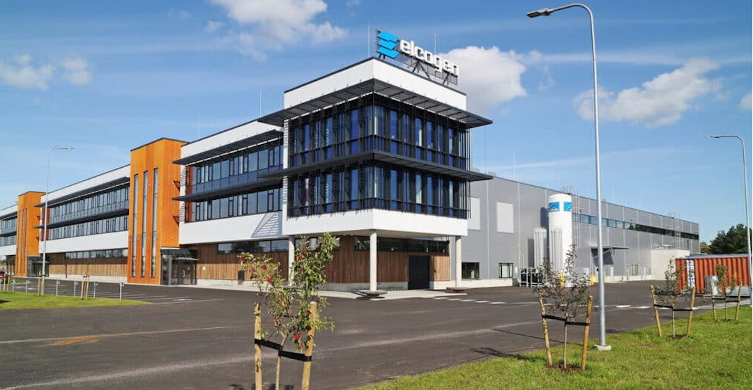 Elcogen eröffnet Fabrik für SOFC- und Elektrolysetechnologien