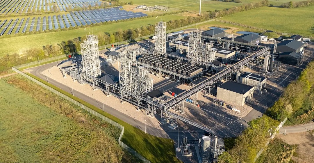 In dänischer Power-to-X-Anlage wurde erstmals eMethanol zu Benzin verarbeitet