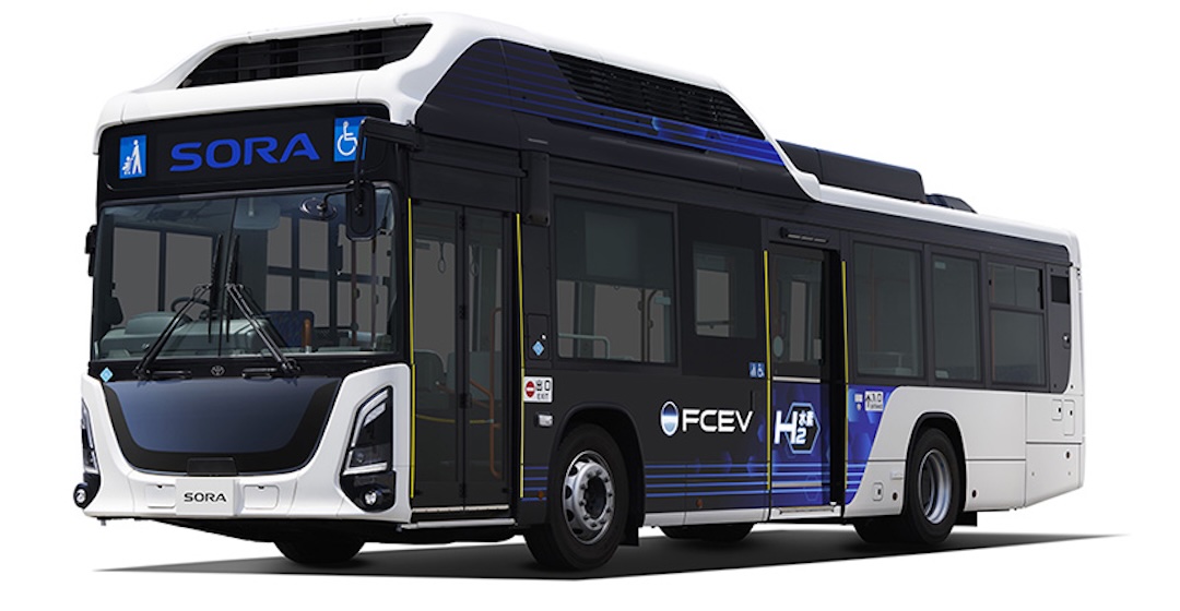 Toyota bringt neuen Brennstoffzellenbus auf den Markt